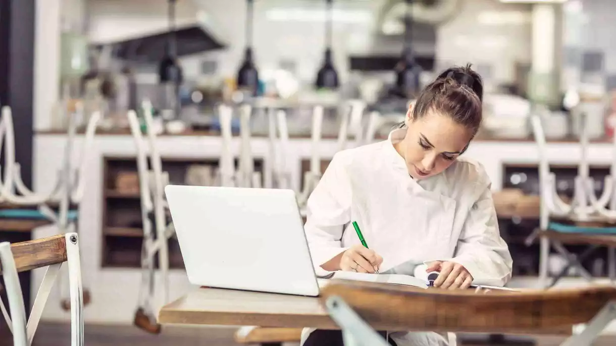 Free Holiday Pay Calculator for Hourly Paid Employees: 2026 Guide