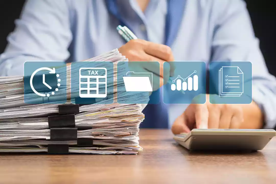 Cost Analysis: Investing in Payroll Services vs. Hiring a Payroll Team in the UK